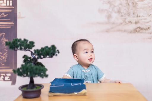 灌南几个月宝宝不吐奶 灌南几个月宝宝不吐奶